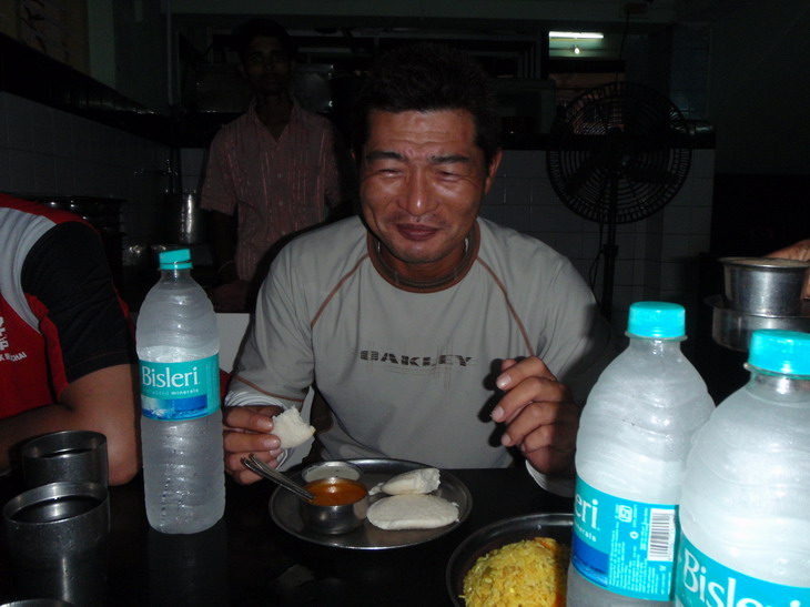 อาหร่อยยยยยยยยยยย

โออิชิ  :laughing: :laughing: :laughing: :laughing: :laughing: :laughing: