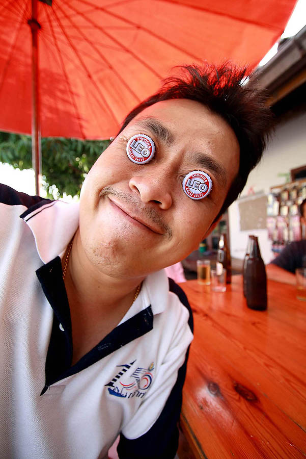 ยังไม่ทันไร  น้านัทก็เริ่มออกลีลาแล้ว  :cheer: :laughing: :laughing: