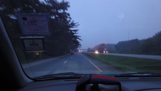 ระหว่างเดินทางมีฝนตกมาบ้างปะปราย เ