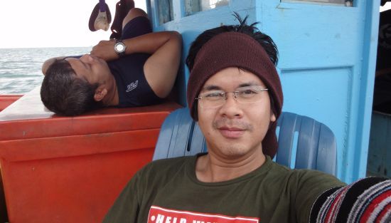 น้องรอง ก็ขอชักภาพกับเขาบ้าง...
