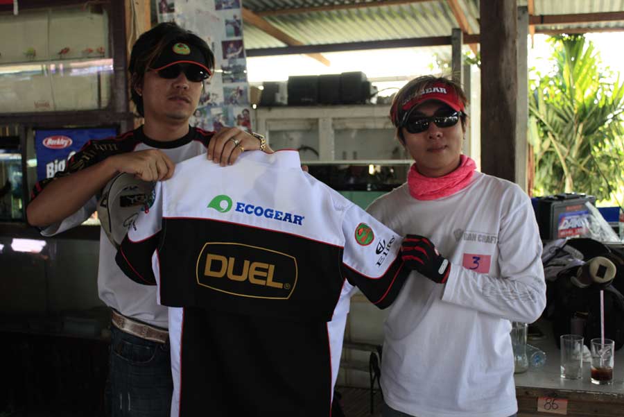 เสื้อสวยจังวุ๊ย ได้เป็นเทสเตอร์ตัวจริง....  อีก

อยากเป็นม่างงงง :grin: :grin: :grin: :grin: :grin