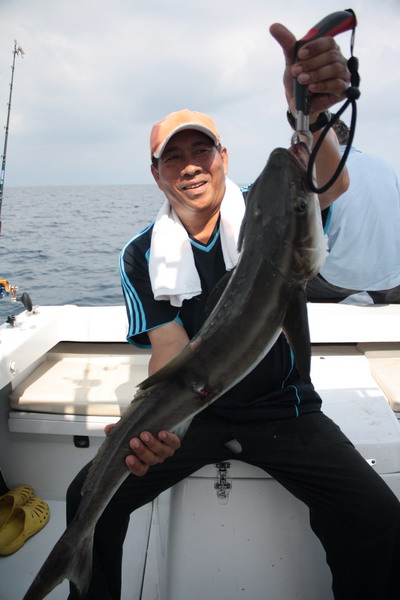 [q][i]อ้างถึง: หมอเบ็ด posted: 19-12-2552, 11:06:22[/i]

 :cool:เรือสวยมากเลยครับน้าๆ ต่อเองหรือคร