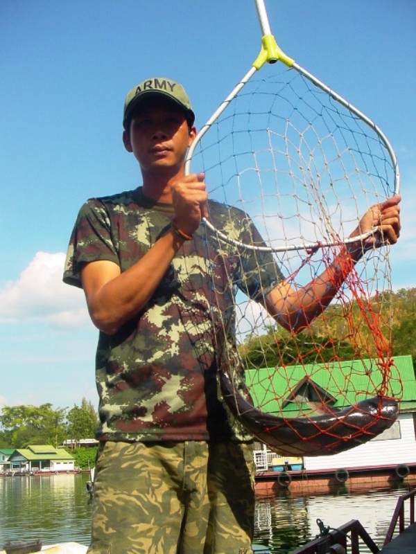 ปลดเบ็ดเสร็จ เอาปลาไปเก็บได้เลยครับ อิ อิ อิ


[q][i]อ้างถึง: revo posted: 20-12-2552, 20:12:24[/