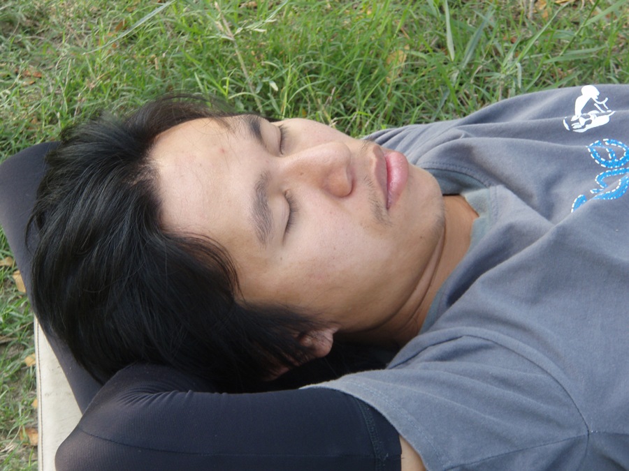 ...........................................................................................นอน......