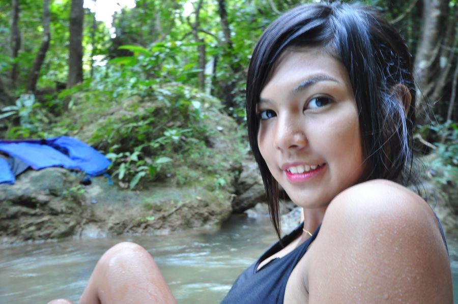 เบื่อรูปนู๋รึยังคร้า นู๋เก็บภาพมาฝากอีกเพียบเลย :smile: :smile: :smile: :smile: :smile: