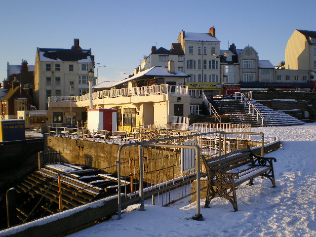 ุขอโทษที่ช้าหน่อยครับ ออกไปส่งแฟนไปทำงานครับ 

ุถึง Bridlington แล้วครับ ฝรั่งเขาเรียกสั้นๆว่า Bri