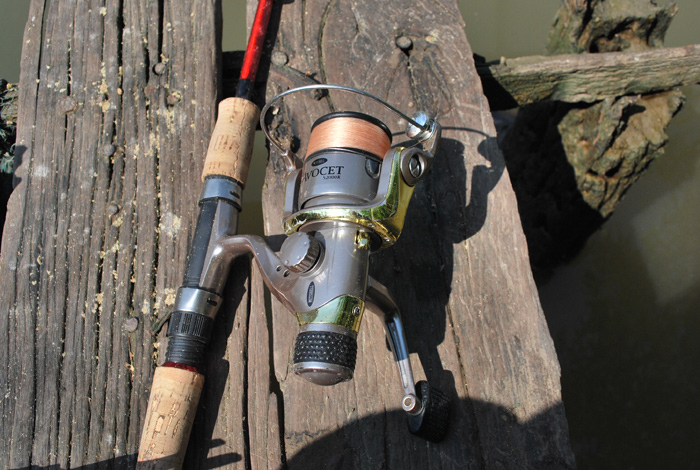 คัน rapala...รอก...mitchell s2000r...สปูนนี้ใส่สาย8 ปอนด์ใว้ตกปลาเกล็ด...อีกสปูนใส่สายไดนีม่าใว้ตีเห