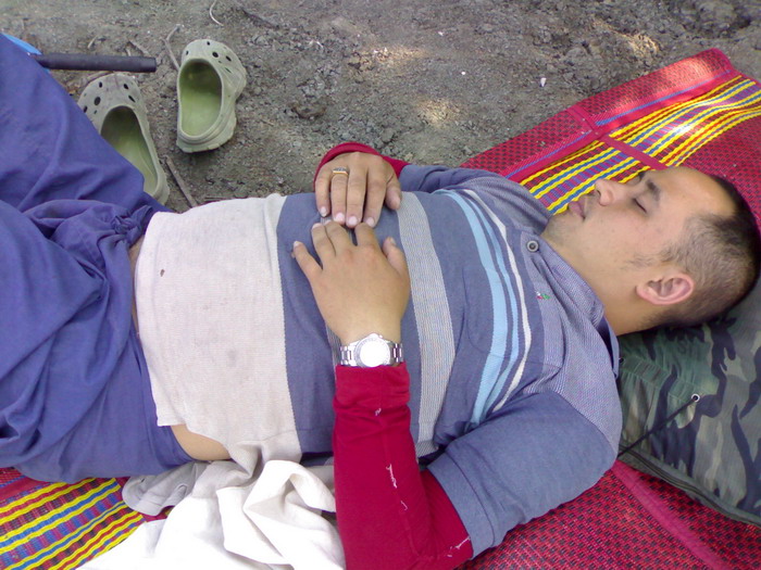  :grin: อิ่มแล้ว  หนังท้องตึง หนังตาก็หย่อน เป็นธรรมดาครับ  พี่ต่อบอกนอนดีก่า :sleeping: :sleeping: 