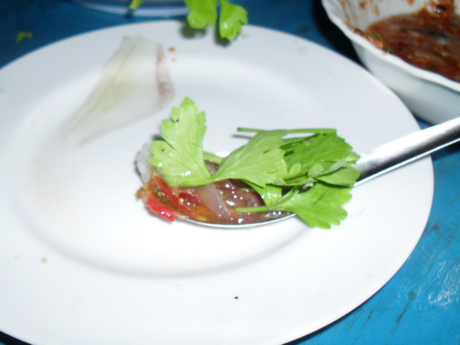 สักคำไหมครับ ......อ้ำ ....

 :umh: :umh: