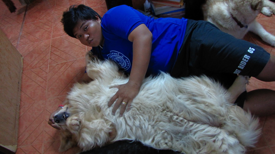 
      เสร็จ น้าอั้มไปแล้ว.....น้ำหวานลูกพ่อ.....โถ

 :laughing: :laughing: :laughing: :laughing: