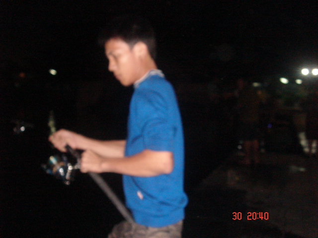  :cheer: :cheer: :cheer: :cheer:
ใครเอ่ย