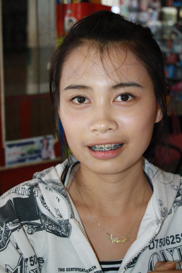 ดึกแล้ว ให้สาวๆส่งเข้านอนก่อนครับ เดี๋ยวพรุ่งนี้มาส่งต่อครับ

เพื่อนๆที่อยากเห็น ว่าบ้านผมมีอะไรที