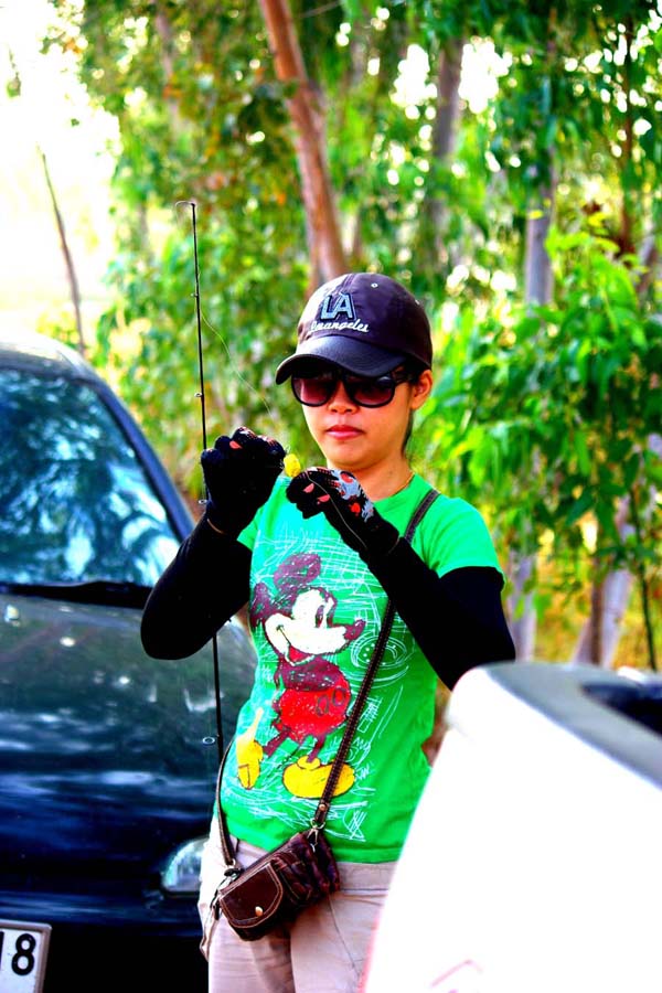  [q]ห้วย ตกปลาวันพระคือหมานแท้ [/q]
วันนี้เป็นวันแรกครับน้า Love Jina ที่ผมตกปลาวันพระที่ลำน้ำชีแล้