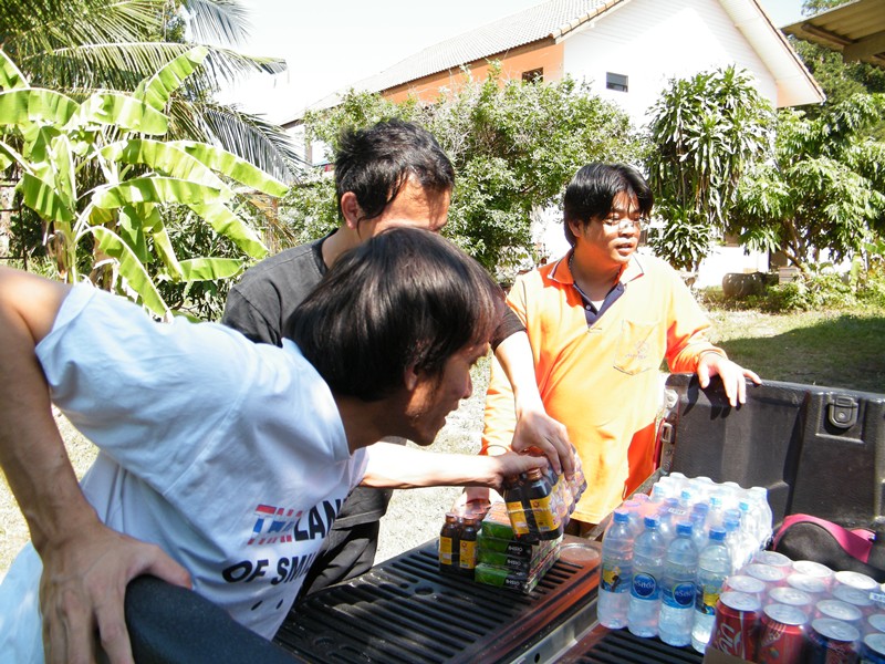 รวมพลที่บ้านผมครับ...ช่วยกันขนเสบียง :cheer: :cheer: :cheer: