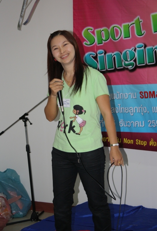 ประกวดร้องเพลงกันครับ :cheer: :cheer: