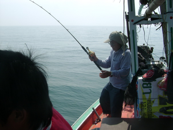 เอ้าเฮียก็บ่นว่าจะพาไปไหนก็ไปเลย แล้วมันก็พาไปหัวเรืออีก555จัดให้