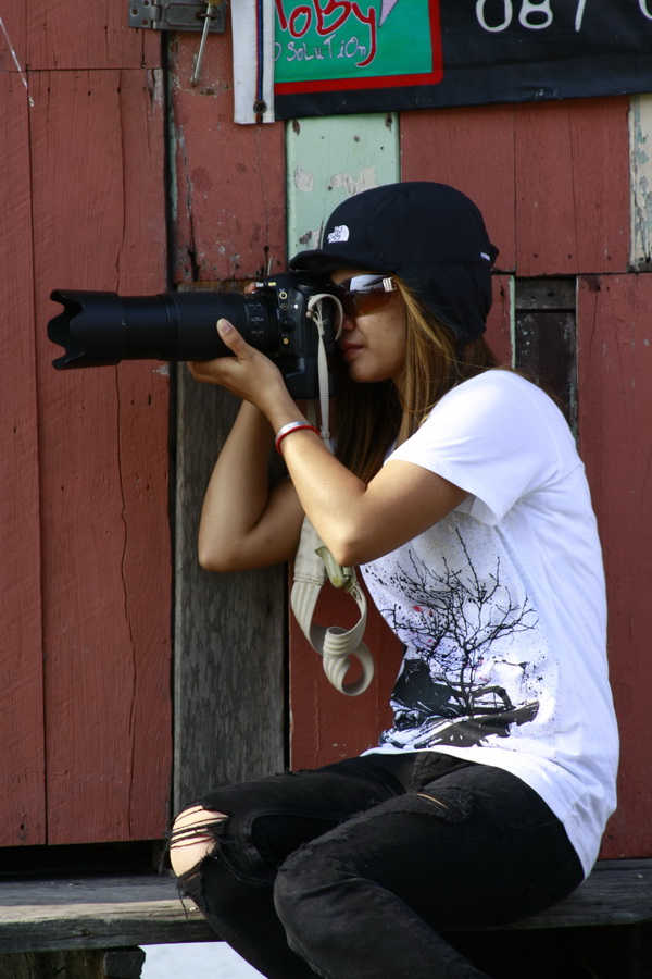 อ๊ะๆๆๆ มีตากล้อง มาแอบถ่ายด้วย  :cheer: :che
