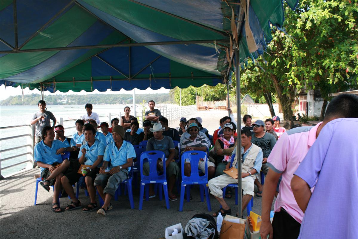 ช่วงที่กรรมการประชุมนักกีฬาก็เข้ามารอประกาศผลครับ :grin: :grin: