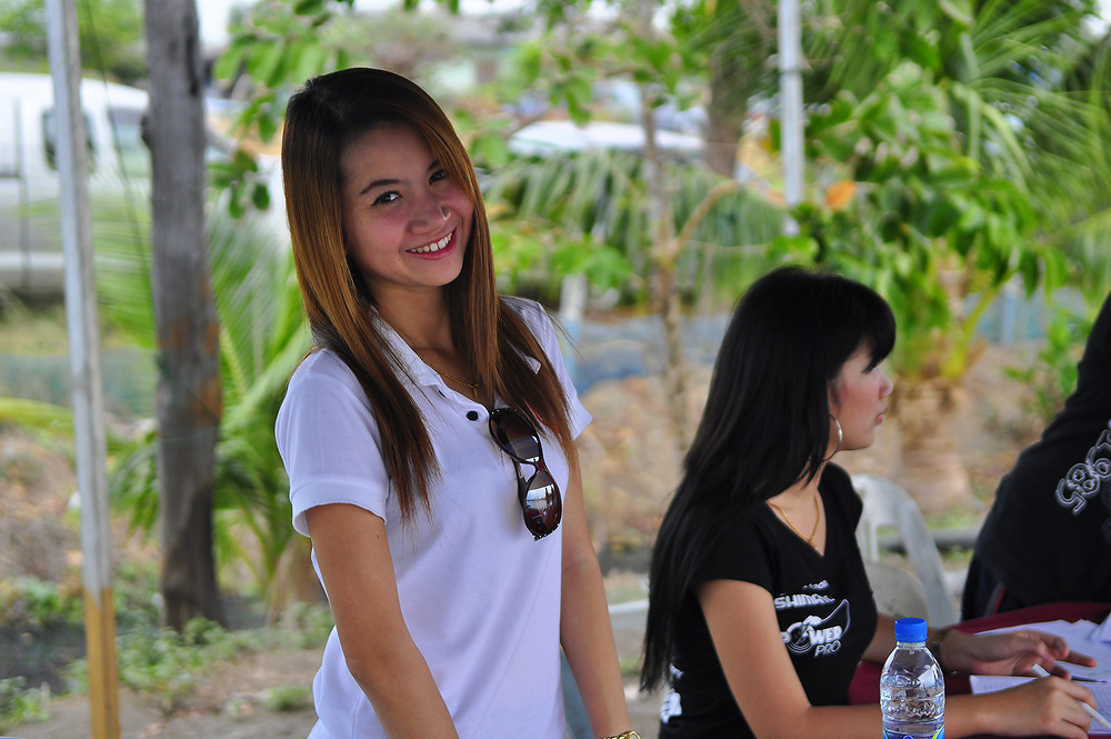 หันไปอีกที ก็เจอ ป้านู๋มล คนสยาม เป็นผู้นำ พริ๊ตตี้ สาวสวย มาร่วมงานด้วย :love: :cheer: :cheer: :che
