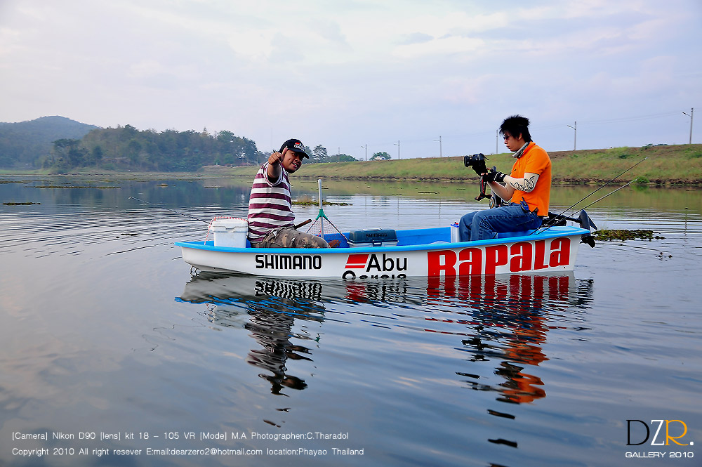  [b]สวัสดีครับน้าโอ  และน้าๆ ชาวsiamfishing ทุกท่าน   ขอโทษทีที่ให้รอซะนาน[/b]
มาต่อกันเลยครับ   ขน