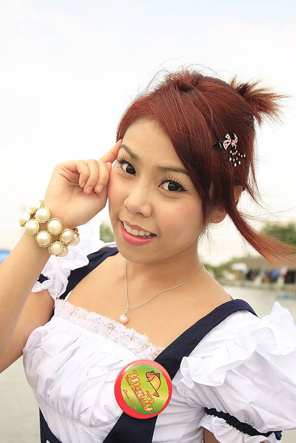 เดี๋ยวค่อยมาเพิ่มรูปนะครับ  ต้องรีบไปเดี๋ยวรถเมล์หมด  :grin: :grin: