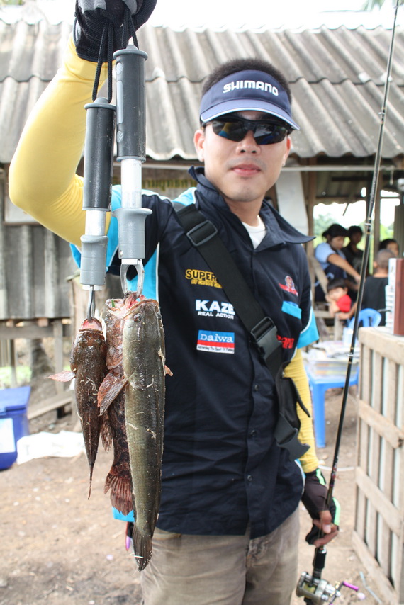  [b]..หล่อส่งท้าย..[/b] :grin: