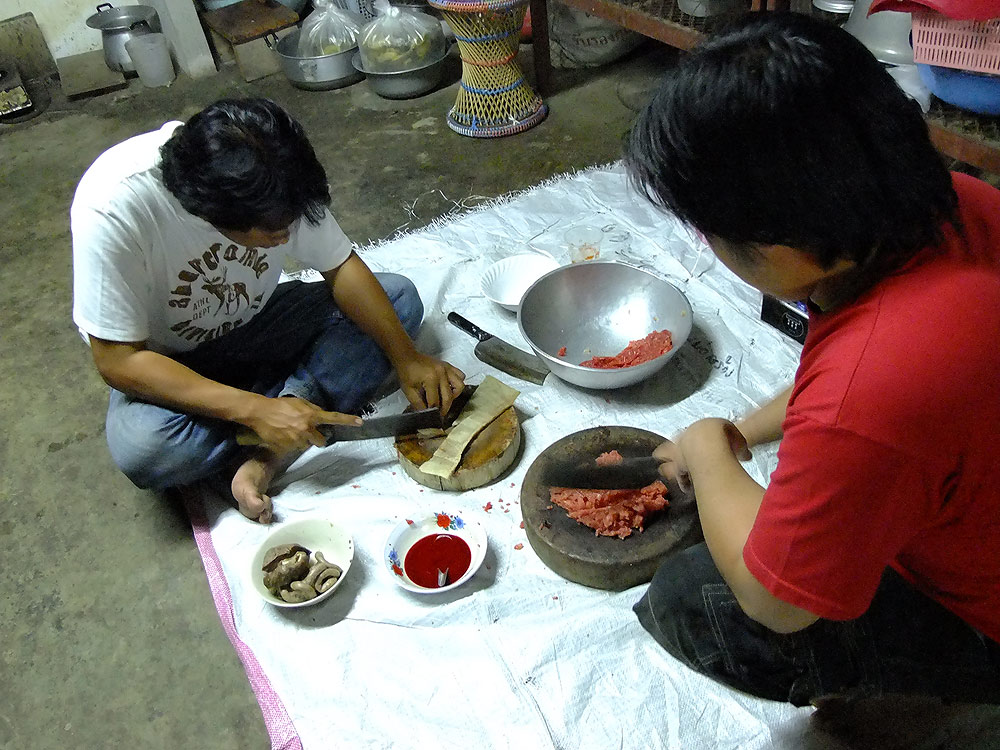หนัง ไส้ ตับ สุกแล้ว  ลงซอยต่อด่วน  :umh: 