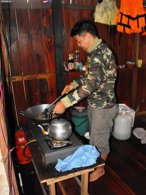 กับข้าวมื้อเช้าครับ