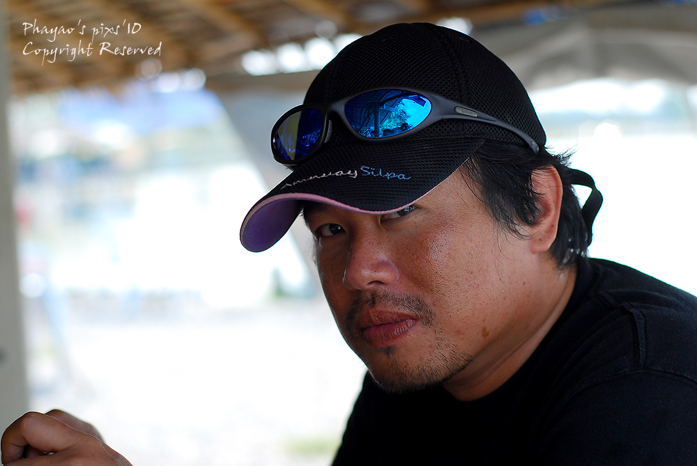 
แข่งกะนางแบบโพสท่าจริงๆ  ปลาเปลอไม่ต้องตก เก็กหล่อเป็นอาชีพ   :sad: :sad: :sad: :sad:






