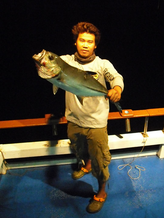กระมงตาแดงจากเหยื่อจึ๊กเบาปล่อยไหลตามน้ำก่อนจึ๊กกลับมา :smile: