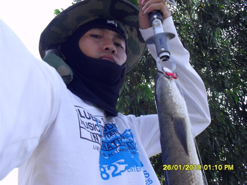 แล้วก็จัดการถ่ายรูปคู่เป็นที่ระลึกสักหน่อย
 :cheer: :cheer: :cheer: :cheer: :cheer: