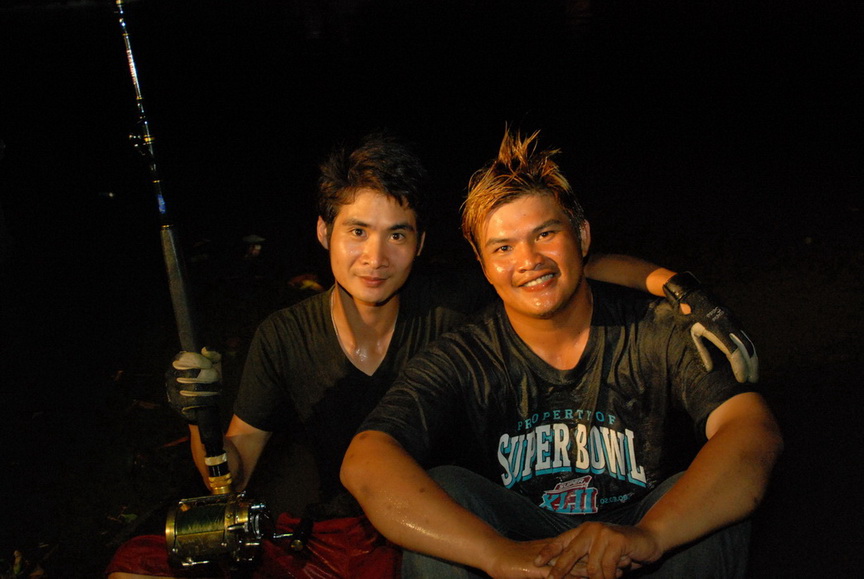 โฉมหน้าผู้พิชิตราชินี แห่งลุ่มน้ำบางปะกง

(หน้าต่อไปมีประมวลภาพนะค่ะยังไม่จบ)

