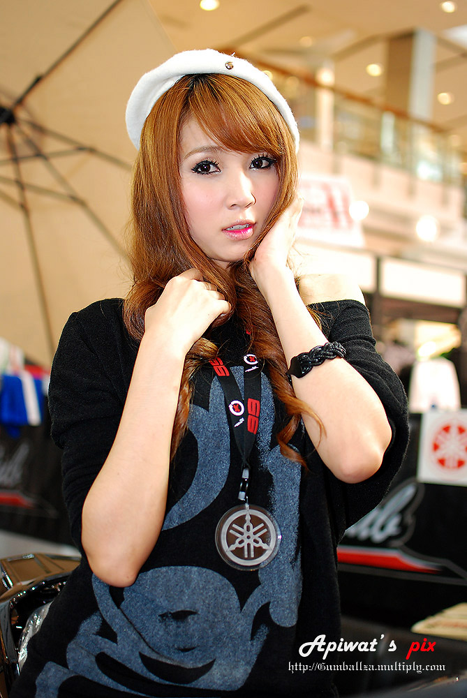 ขออภัยที่ให้รอนานมาชมกันต่อเลยนะครับ  :cheer: :cheer:
