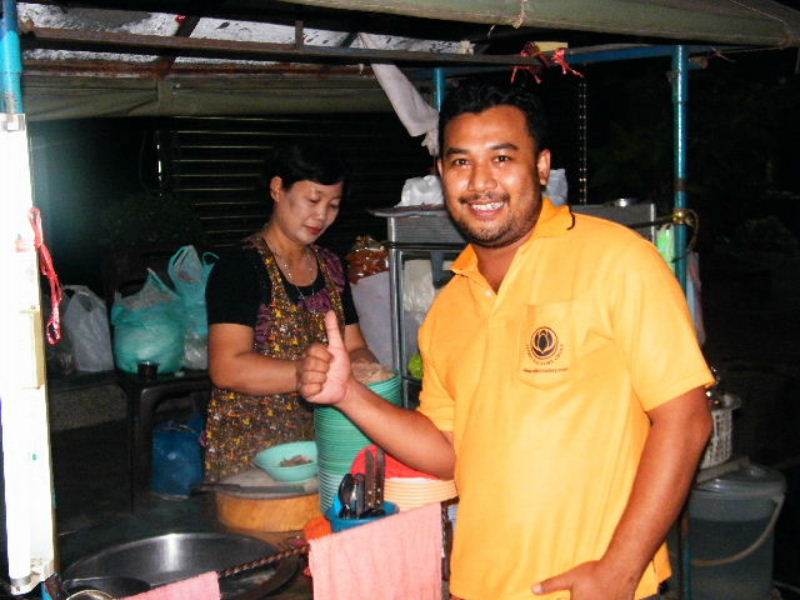 หากท่านใดมาแถวตลาดมหาชัย เวลาดึก-ร