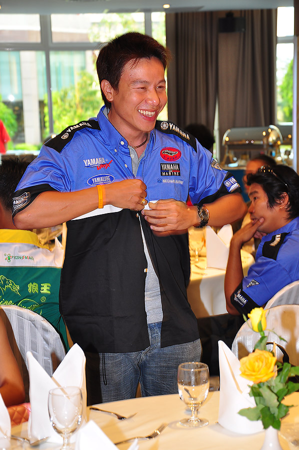 ไม่ใช่ผมคนเดียวที่กลัวน่ะ เจ้าต่ายก็เหมือนกัน :grin: :laughing: :laughing: :laughing: :laughing: