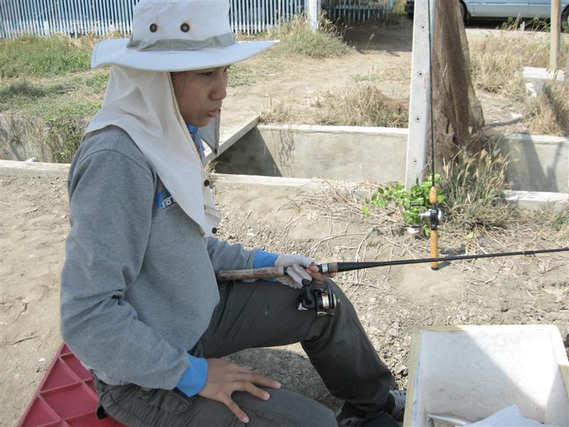 เริ่มเหม่อ อิอิ  :laughing: :laughing: :laughing: :laughing: :laughing: 