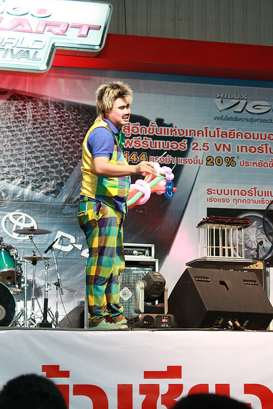 [q][i]อ้างถึง: greenday-fc posted: 15-02-2553, 20:22:14[/i]

+ :cheer: :cheer: :cheer:[/q]

ขอบค