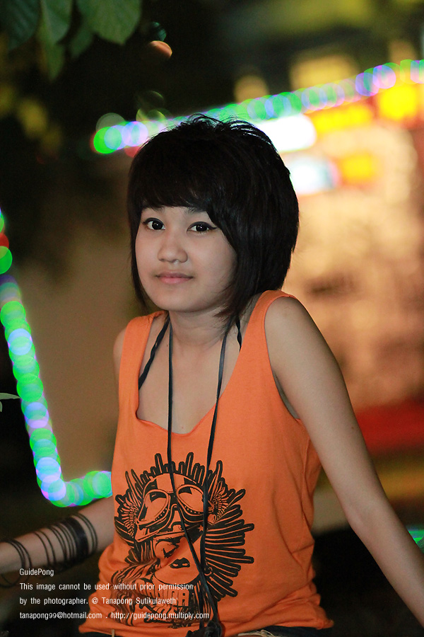 ลอง " Night Portrait " ดูบ้าง เห็นครูเล็กถ่ายสวยๆ ลองดูบ้าง  :grin: