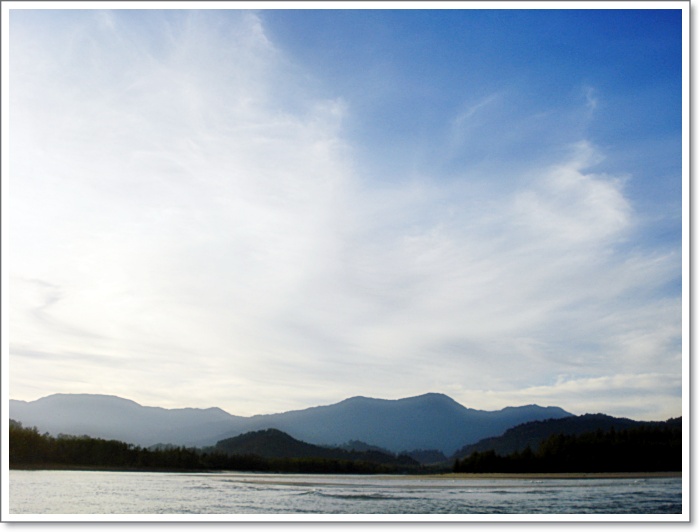 [q][i]อ้างถึง: stapanik posted: 17-02-2553, 16:55:11[/i]

ตามกินน้
