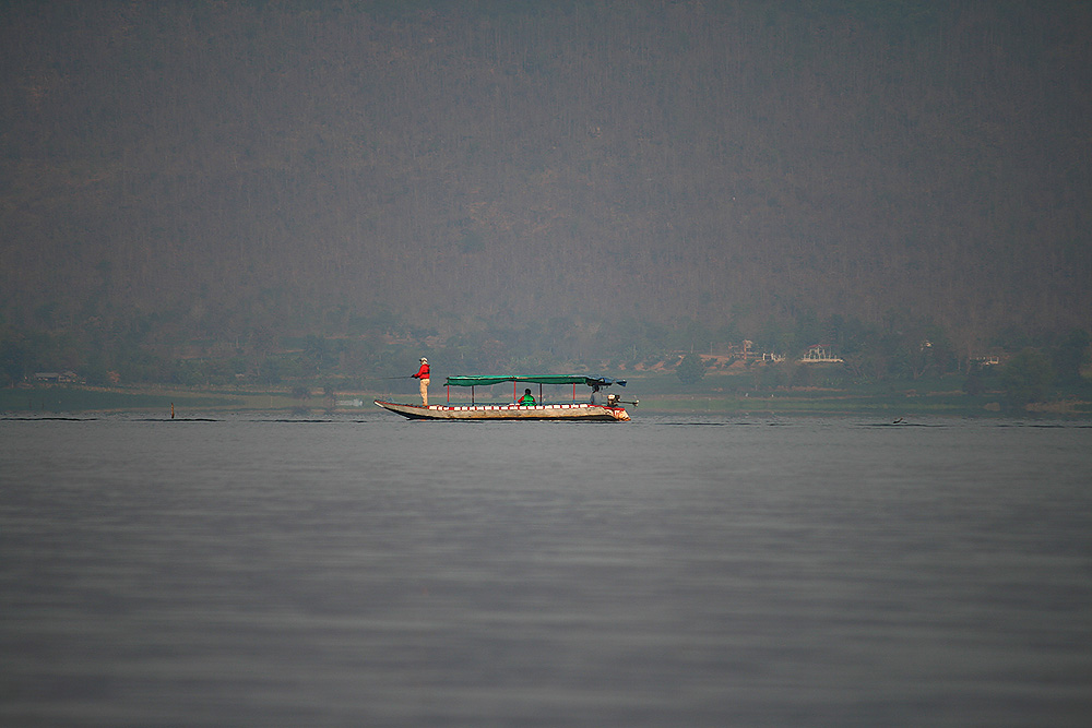 เรือลำนี้ใหญ่จริงๆ จะพายไหวมั้ยเนียะเวลาเข้าหมาย  :cheer: :cheer: