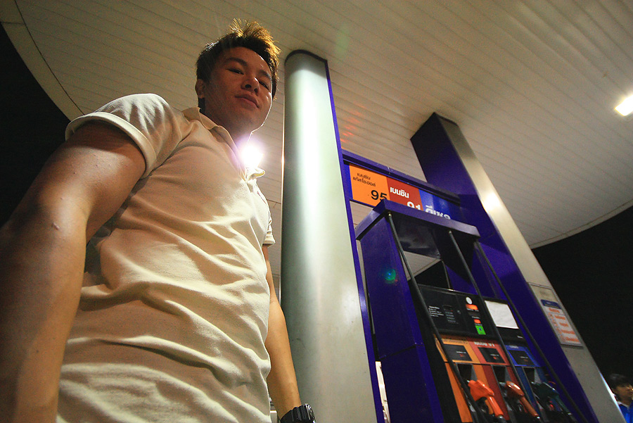ไม่รอดมางานนี้นะ น้าต่าย...---แกรตราย---
 :laughing: :laughing: :laughing: