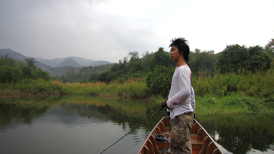 
    งานนี้เราโดนฝนเปียกกันหมด...แต่ชอ
