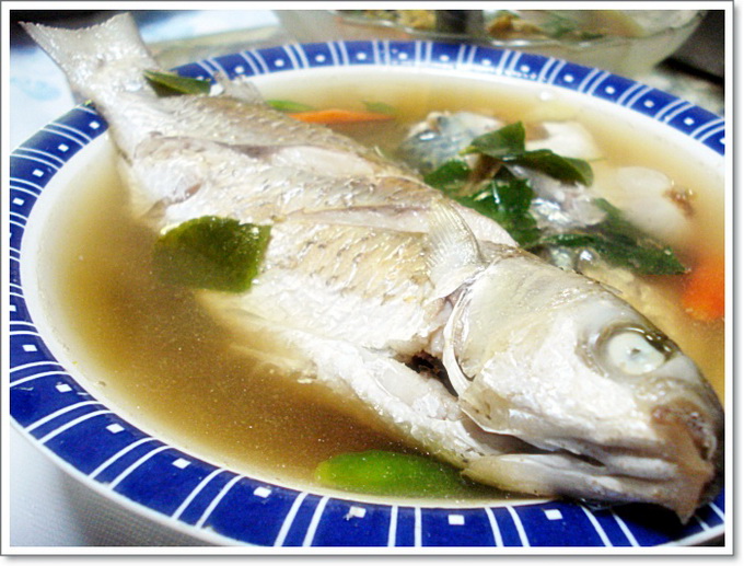 ผ่านไปไม่นานเกินรอ  เมนูแรกก็เรียก