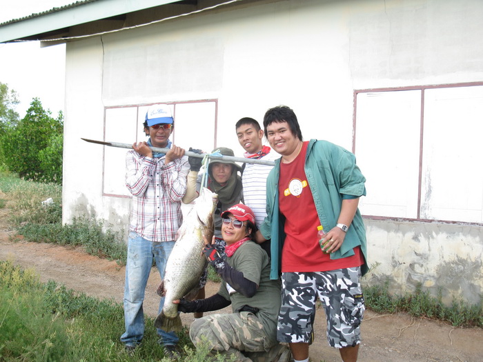  [b]ภาพหมู่[/b]

 :laughing: :laughing: