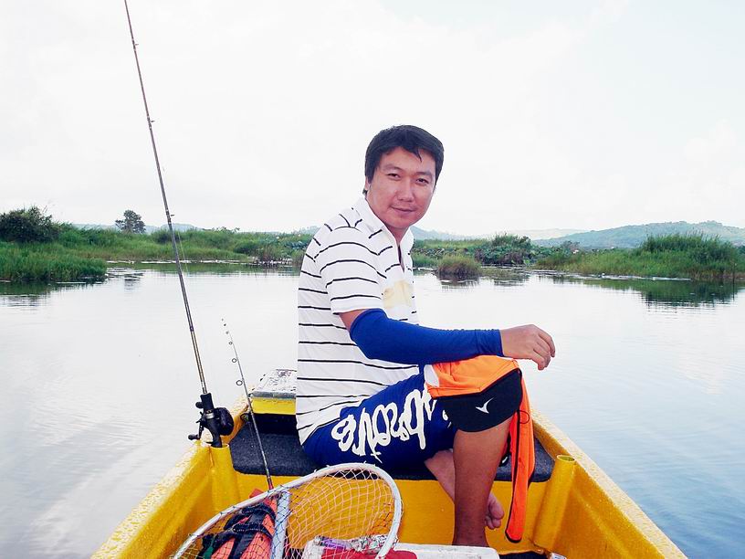 

........ :grin:......ส่วนคนนี้ไต๋ประจำเรือ...... :grin