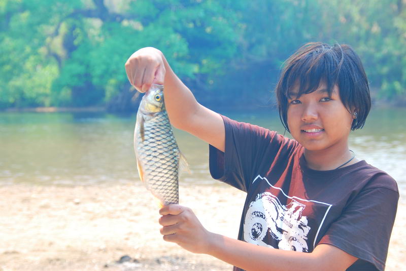 [q][i]อ้างถึง: BULINO posted: 08-03-2553, 21:14:26[/i]

  +1 ตามชม ตามเชียร์ครับ
 :cheer: :cheer: