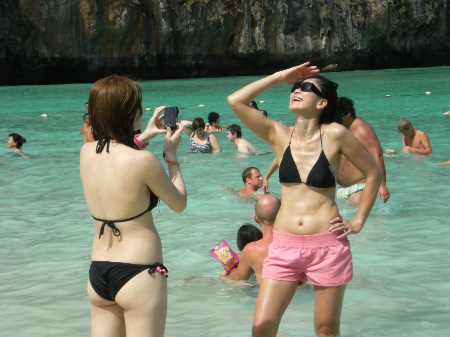 แงๆๆๆๆ ตกเรือ  มามะทัน
    โฉม 6โลของผมหมดแล้ว ที่สำนักงาน พักเดว น้ำก็ไม่เหลือ 555+ :umh: :umh: :c