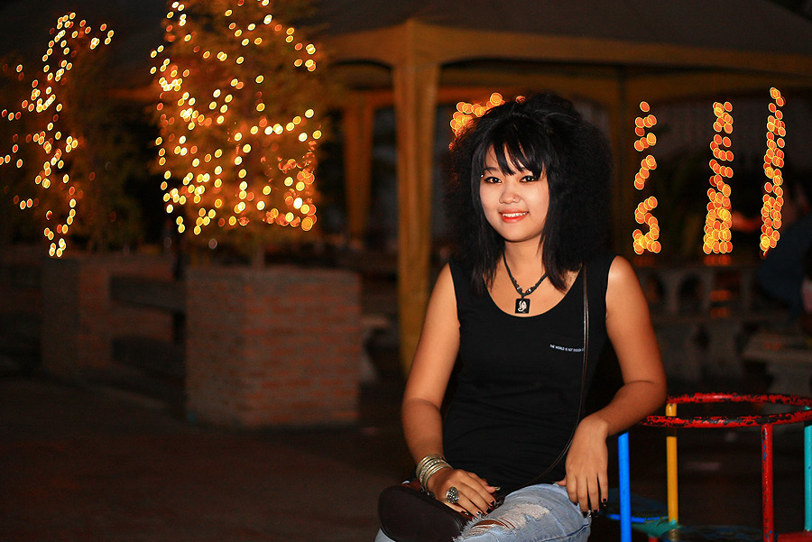 พอไหวรึป่าว ไม่รู้ค๊าบบบ...
โพสเสร็จ 