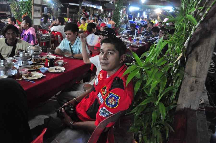 พี่พงษ์ หนีกลับบ้านก่อนนี่
