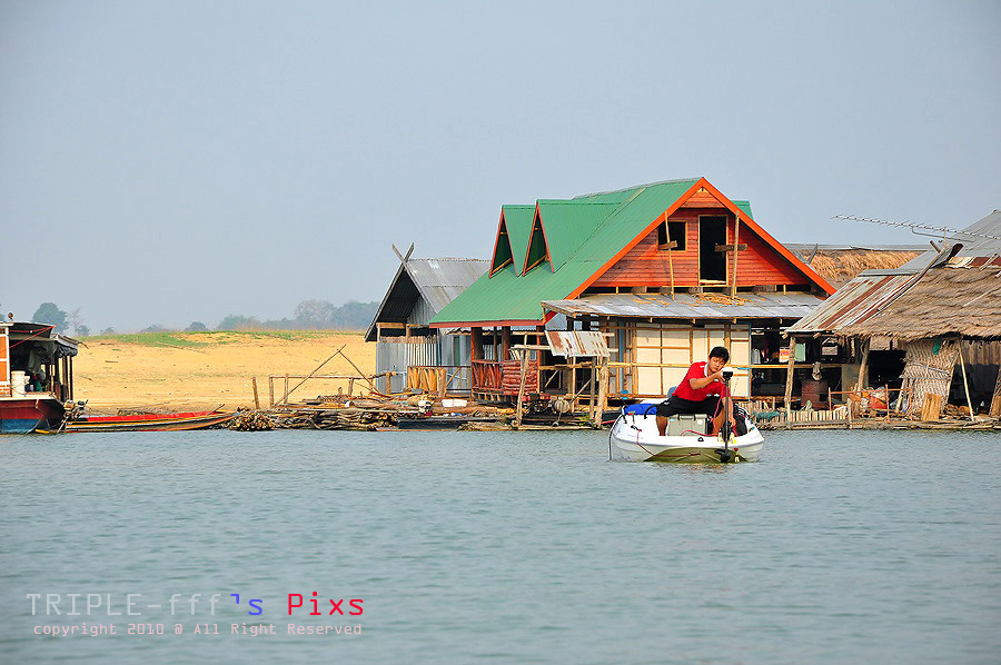 น้าท่านนี้คงมีปัญหากะเรือ